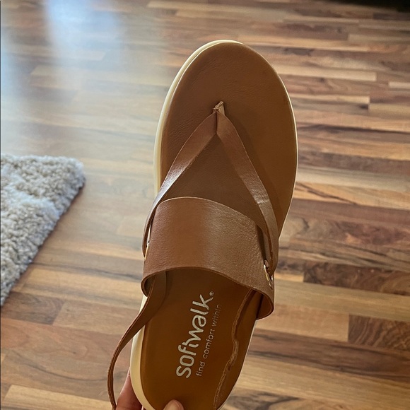SoftWalk Women's Tan Sandals - Picture 1 of 6